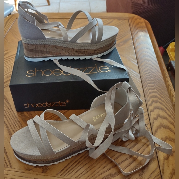 Tandice Lace up Platform Wedge - Picture 6 of 9